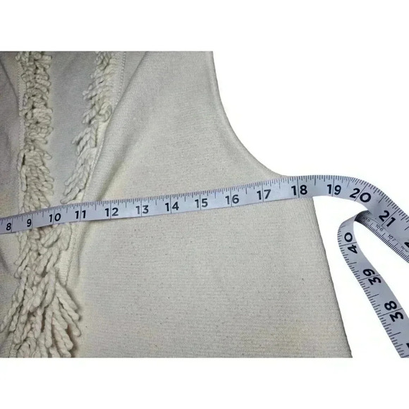 Chico's Women's Ivory/Cream Open Front Fringe Sleeveless Long Vest Size 1 M/8 - Picture 8 of 10